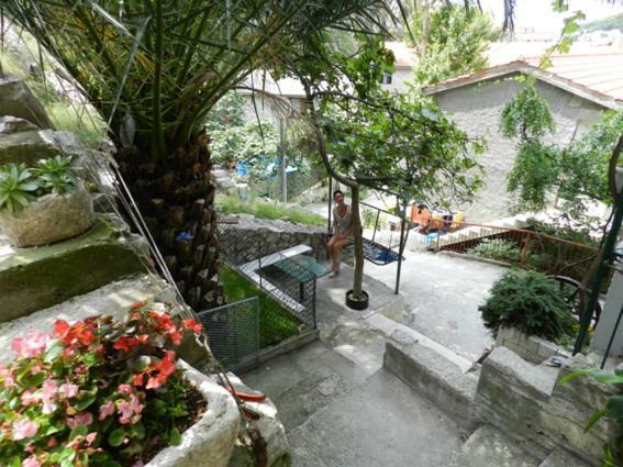 Apartmani Maruncic โอมิช ภายนอก รูปภาพ